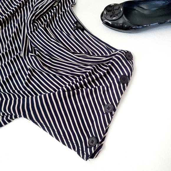 💓SOLD💓Talbots Nautical Button Sleeve Cowl Top - Picture 2 of 16